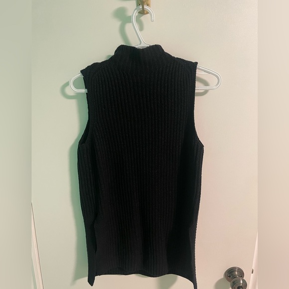 Alfred Sung sweater vest - Picture 2 of 5